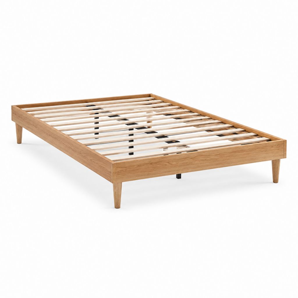 Bettgestell 140 x 200 cm Natur Eiche Massivholz rechteckig mit Lattenrost